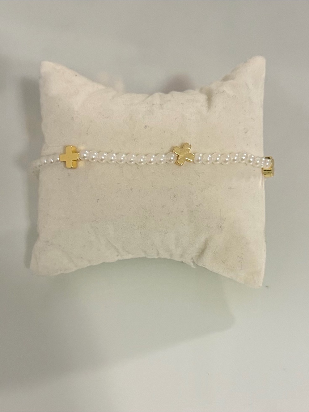 ✨ Handmade Pearl Bracelet with Gold Cross Charms ✨